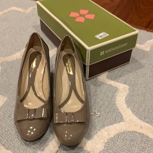 Natrurlizer shoes New In Box - size 6.5